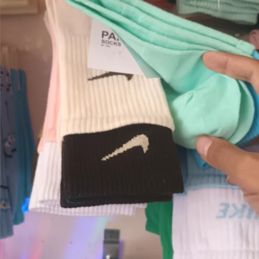 جوراب ساقدار دولبه کش