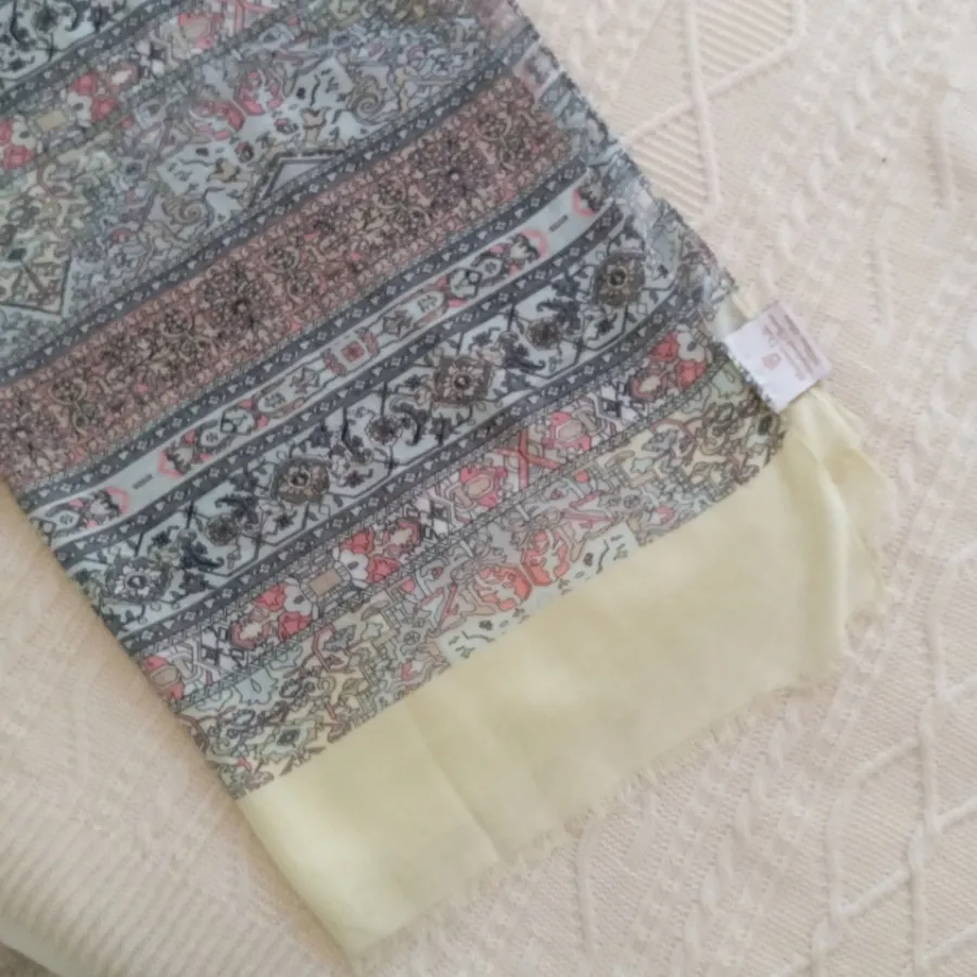 شال دخترانه و زنانه