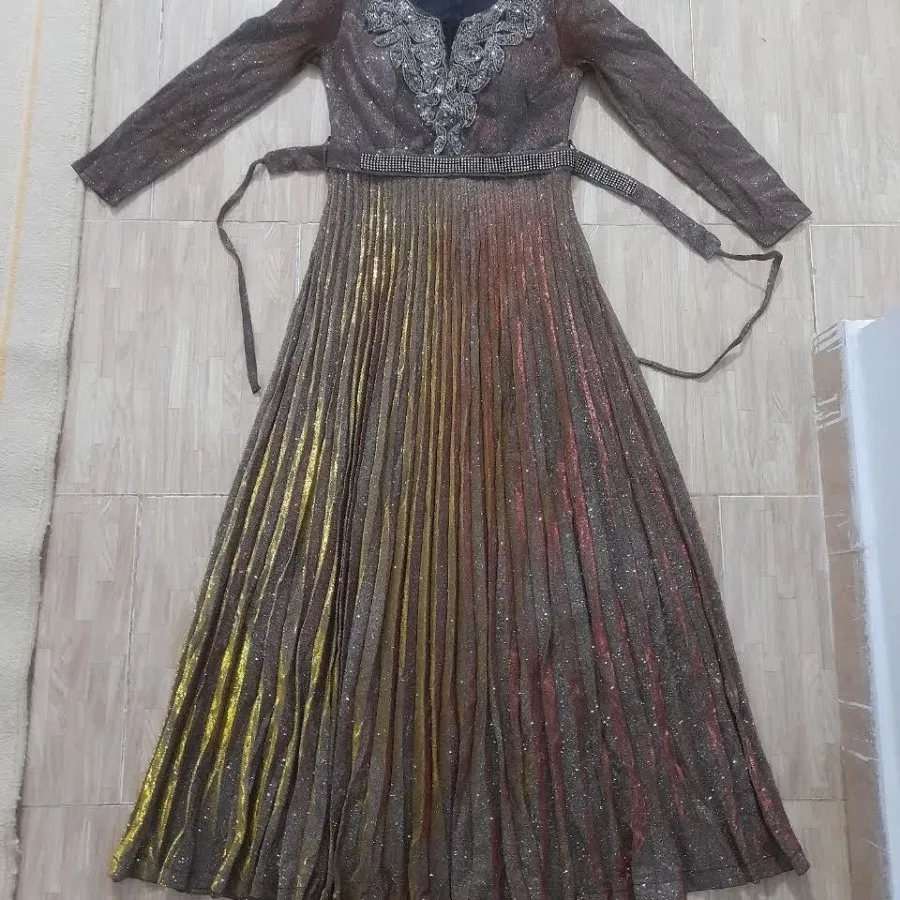 لباس مجلسی