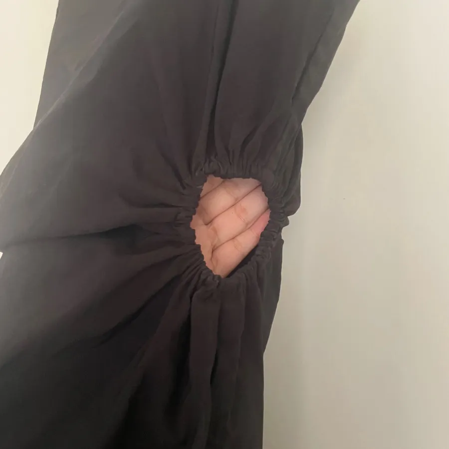 پیراهن مشکی