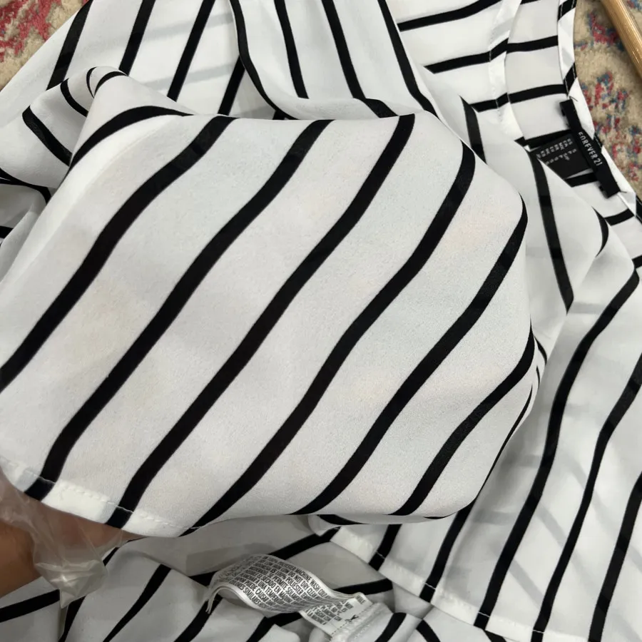 تاپ forever 21