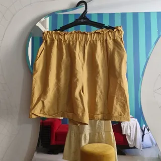 شلوارک خردلی رامکات