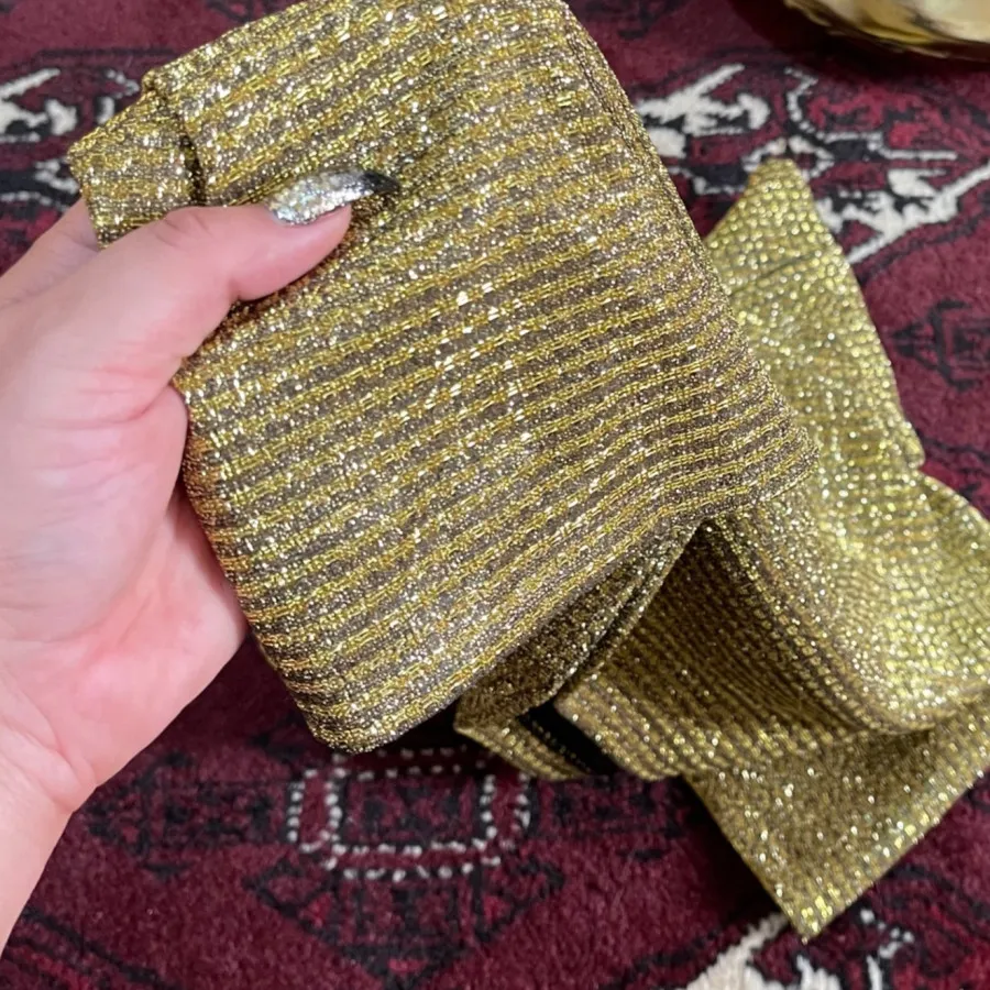 تاپ طلایی