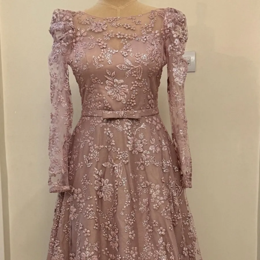 پیراهن مجلسی زنانه