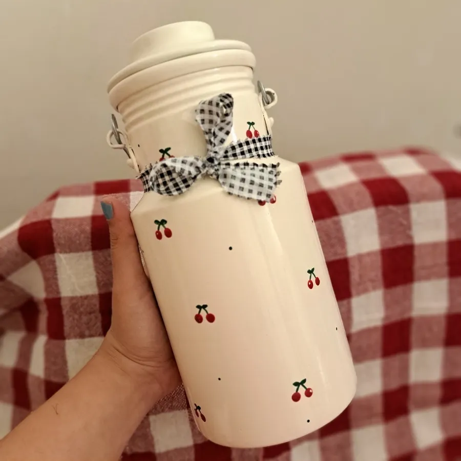 بانکه دوکیلویی گیلاسی?