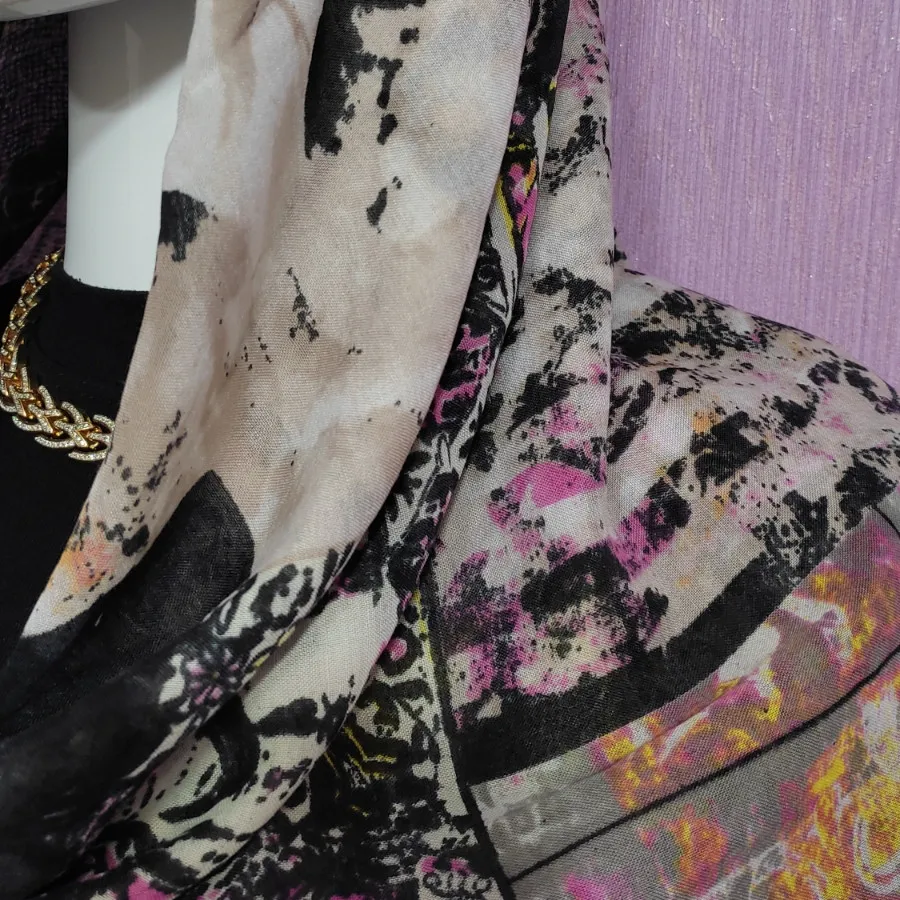 روسری نخی قواره بزرگ