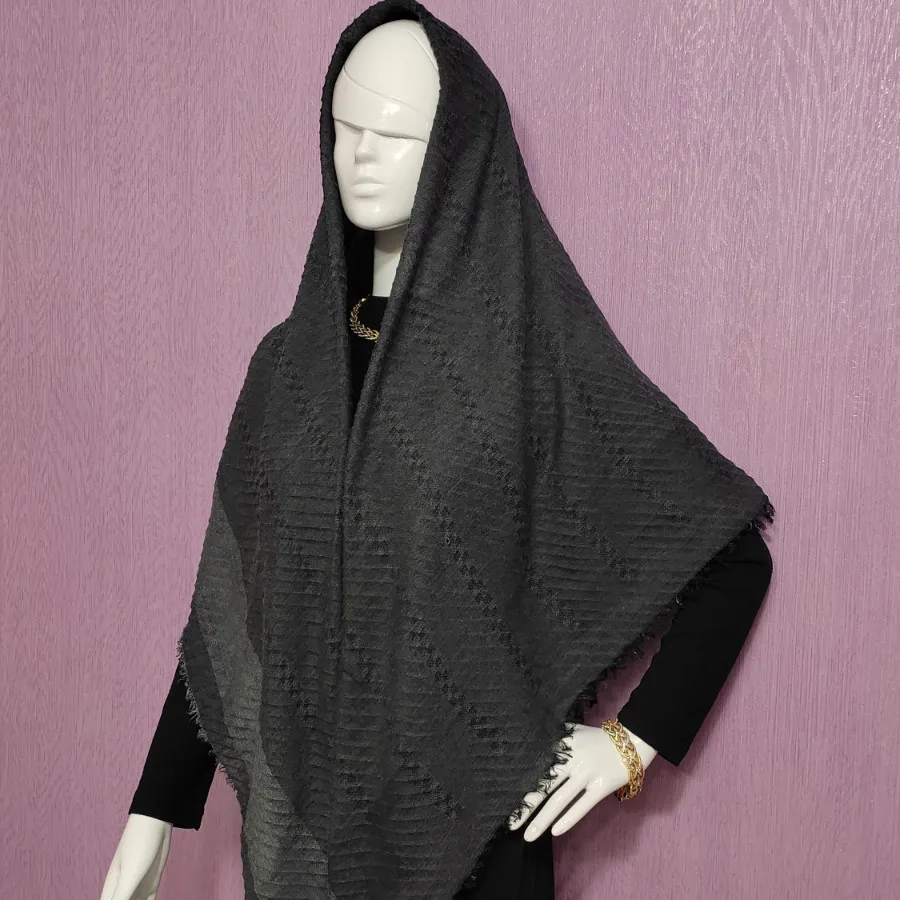 روسری نخی گرم بالا