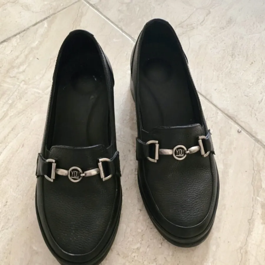 کفش چرم نفیس