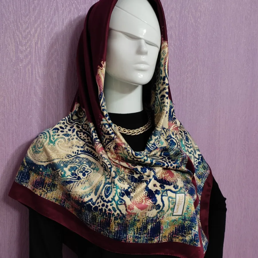 روسری ساتن برند Boutique