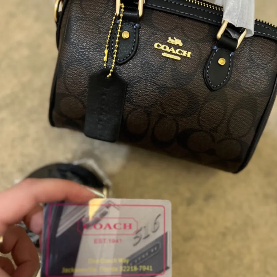 کیف صندوقی گوچ