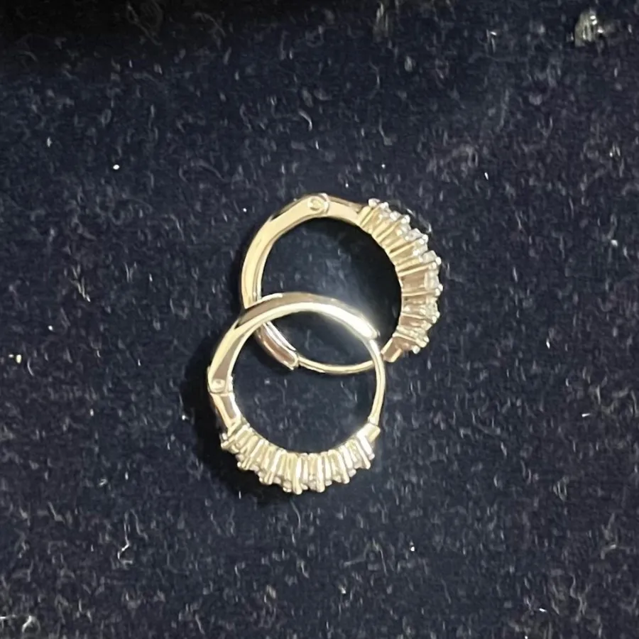 گوشواره تنیسی