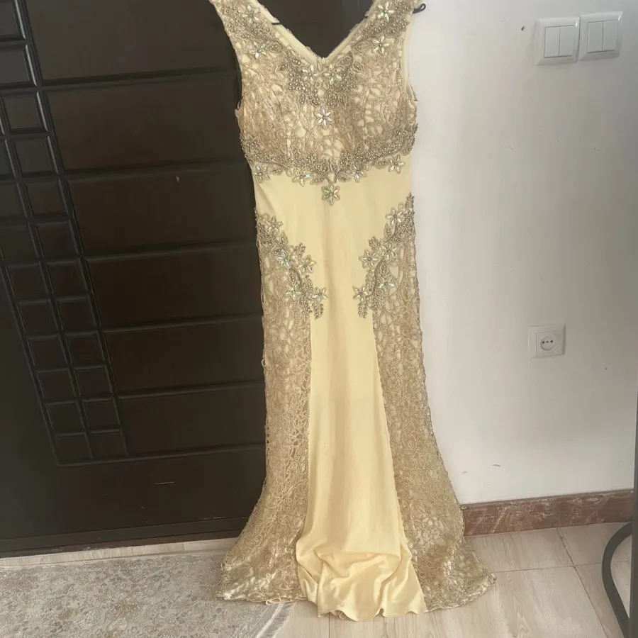 پیراهن مجلسی