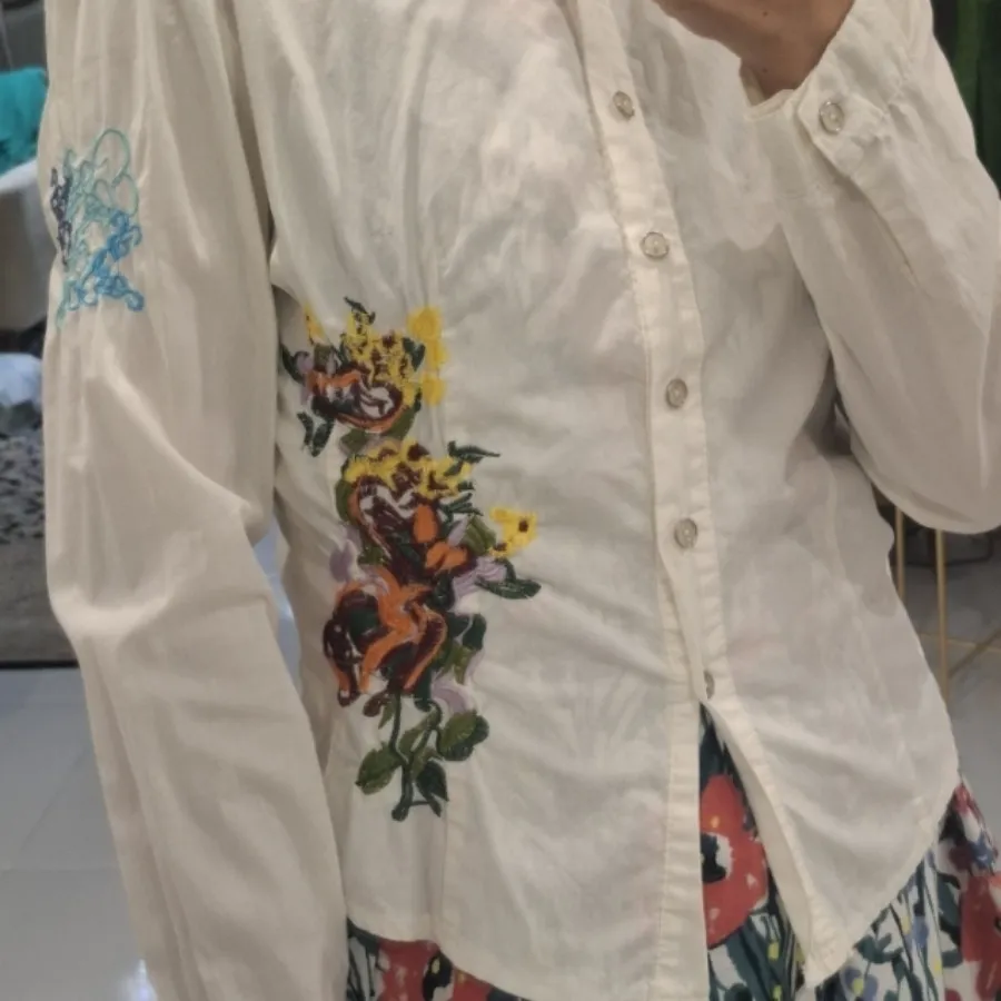 شومیز سفید گلدوزی