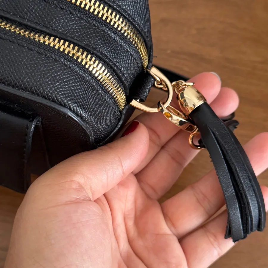 کیف چرم بوفالو سفید