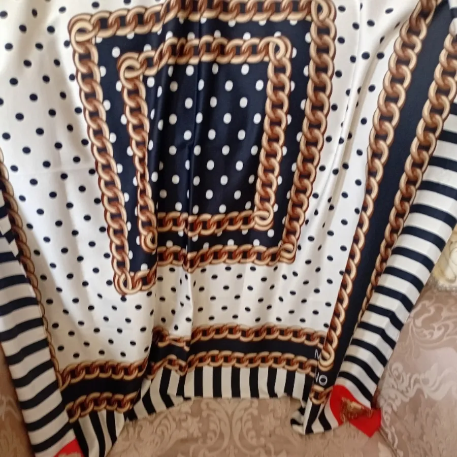 روسری ساتن ترک