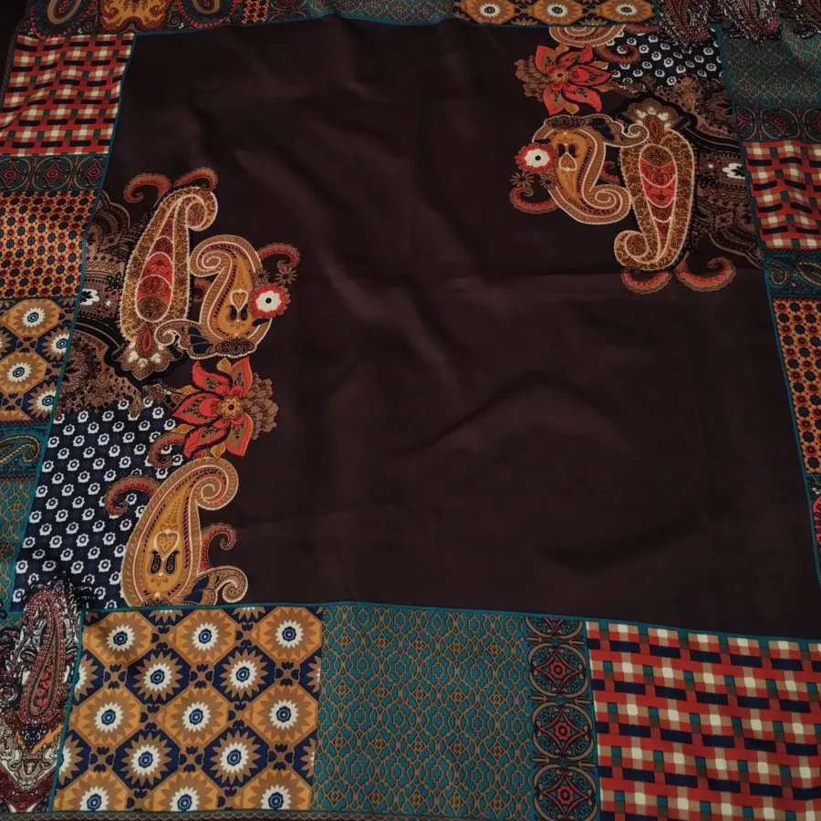 روسری ساتن