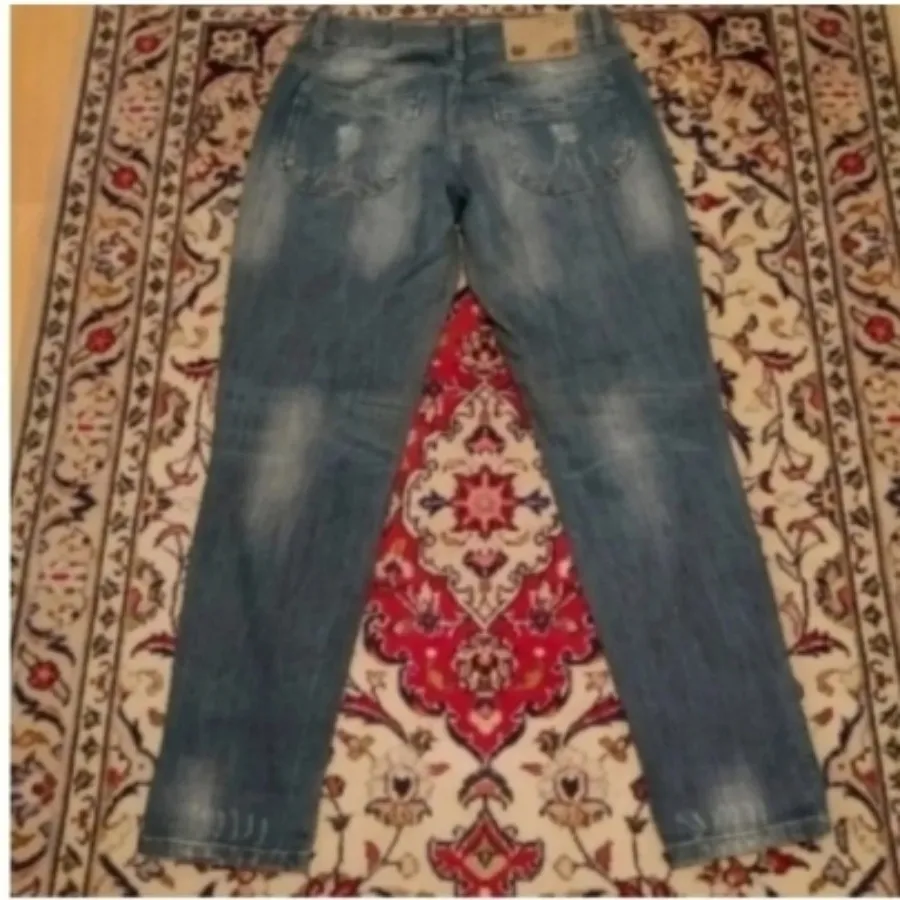 شلوار جین زاپ دار