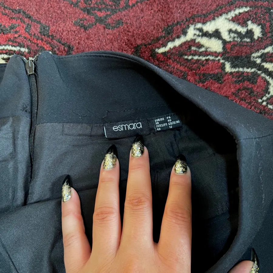 دامن اسمارا مشکی