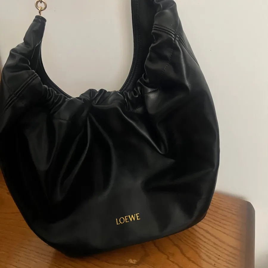 کیف برند loewe