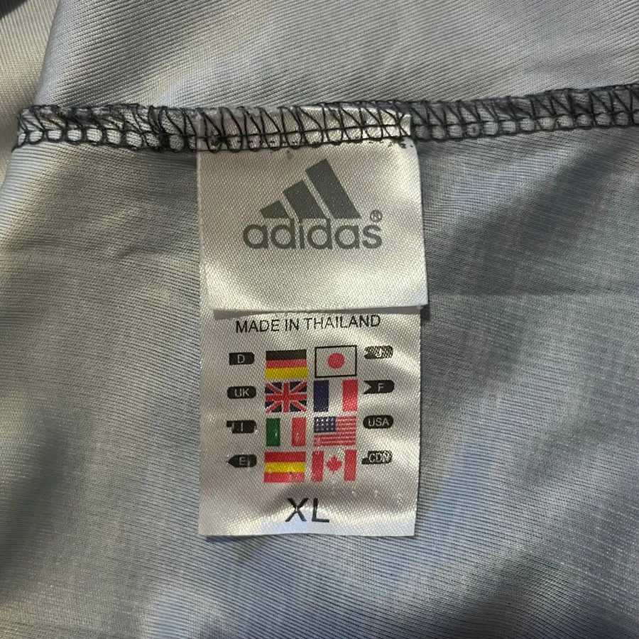 تاپ ورزشی Adidas