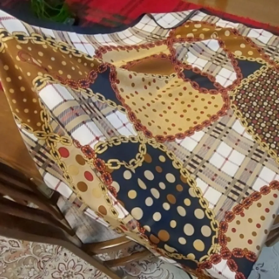 روسری مجلسی طلاکوب