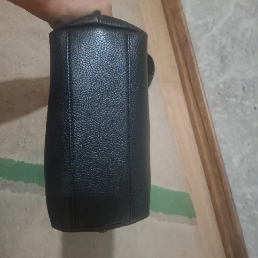 کیف چرم‌گاوی برند پاندورا