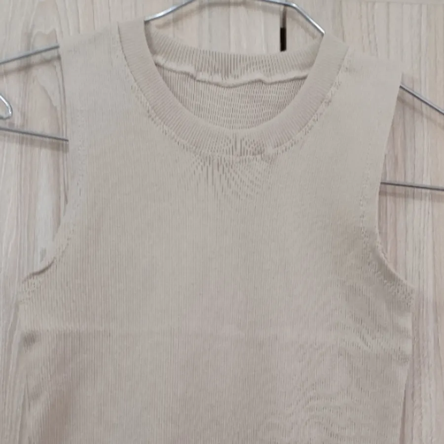 تاپ زنانه و دخترانه