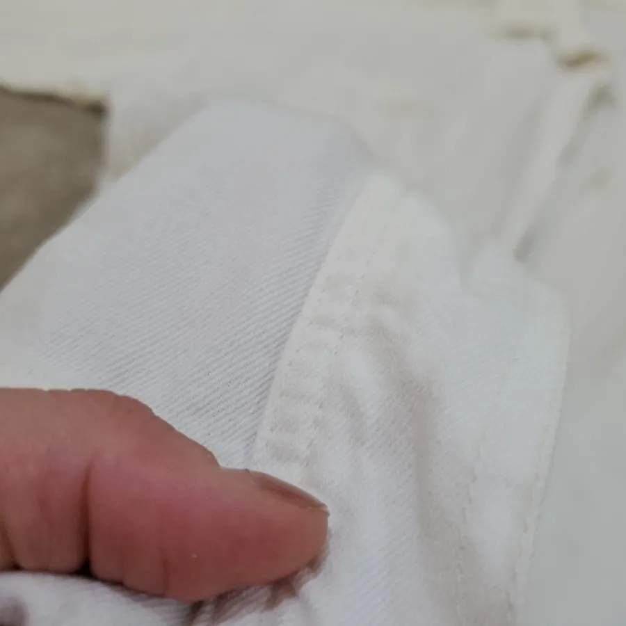شومیز سفید شیری