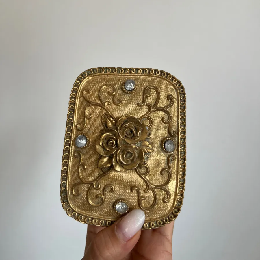 ست قاب عکس و جواهر