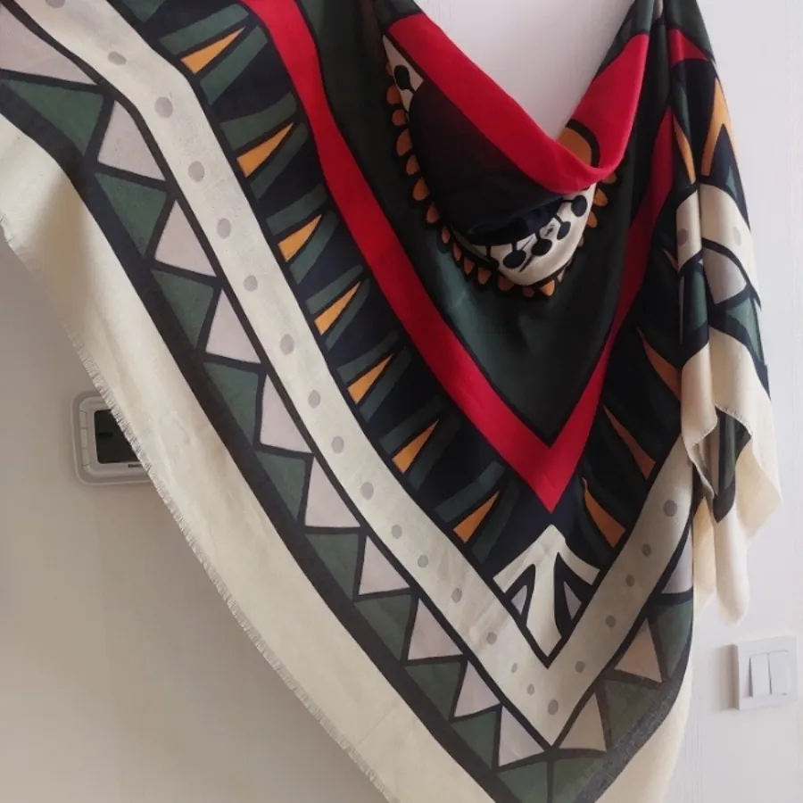 روسری بزرگ