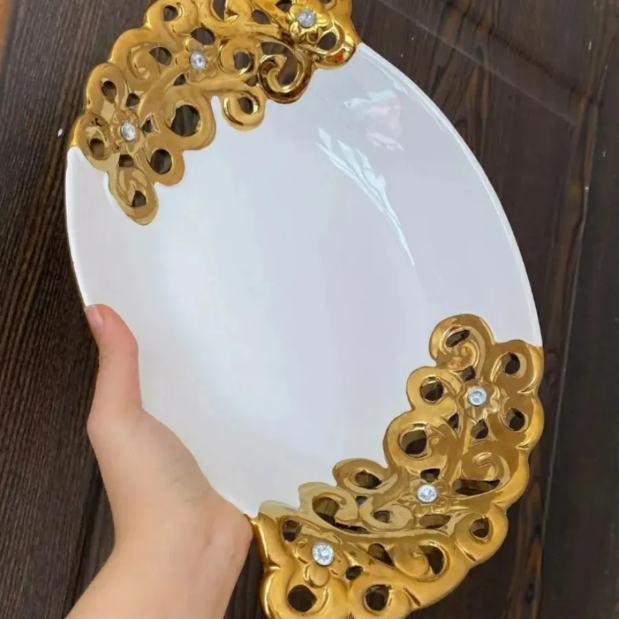 ظرف آجیل خوری