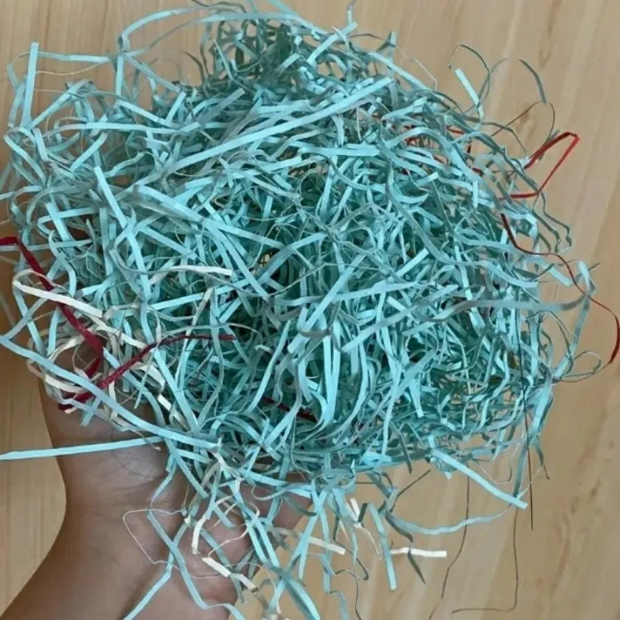 مقداری پوشال