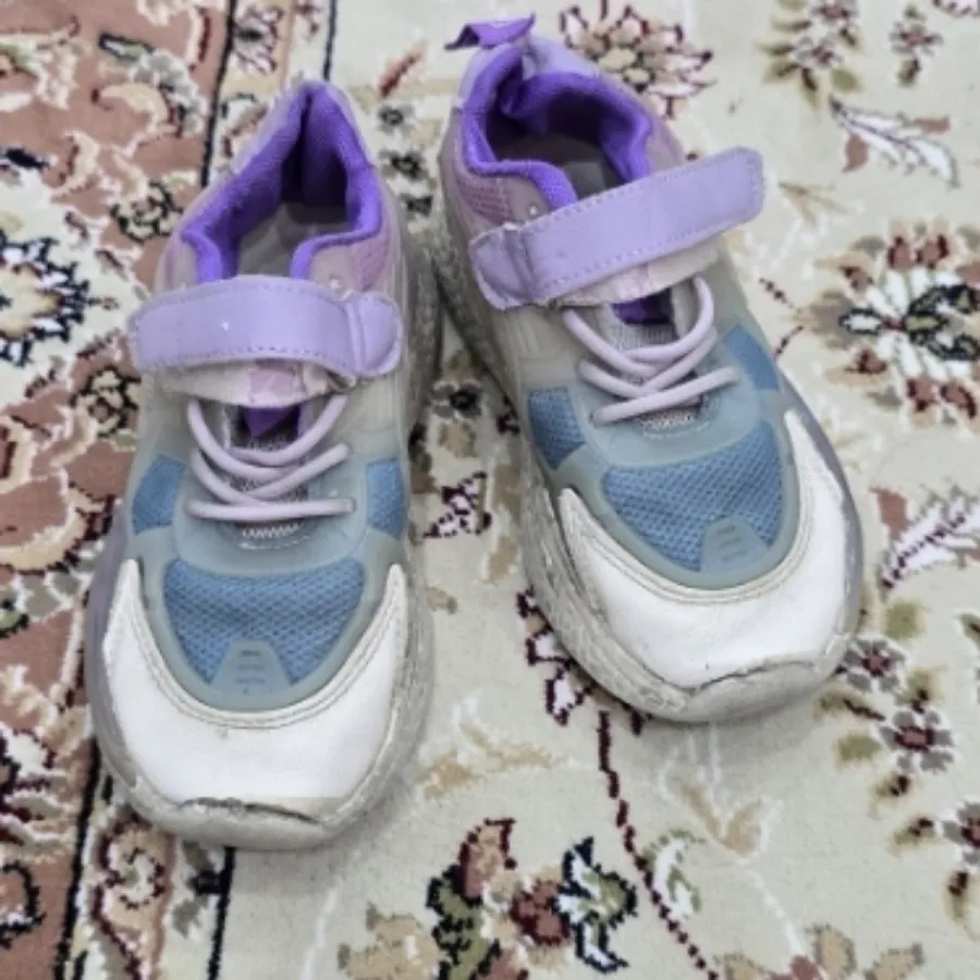 کفش کتونی