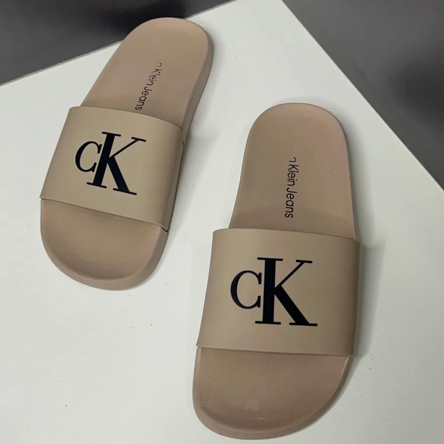 صندل اصلCalvin klein