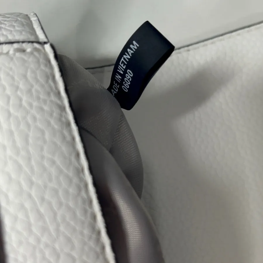 کیف کراس بادی اصل DKNY