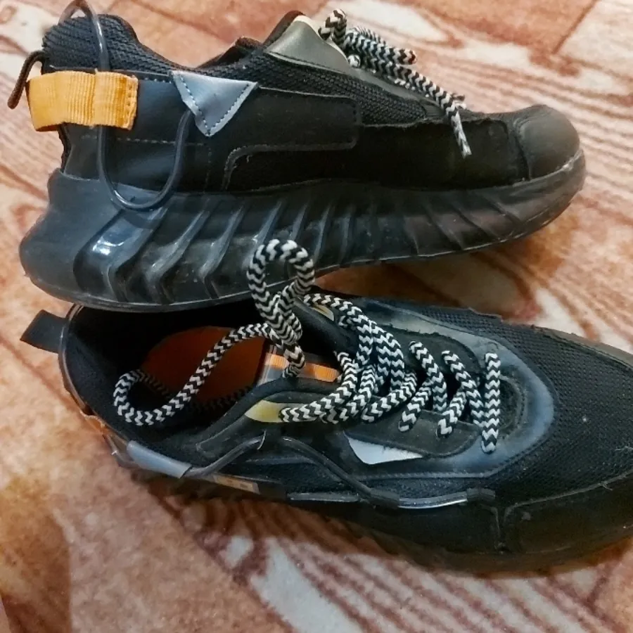 کفش خارجی