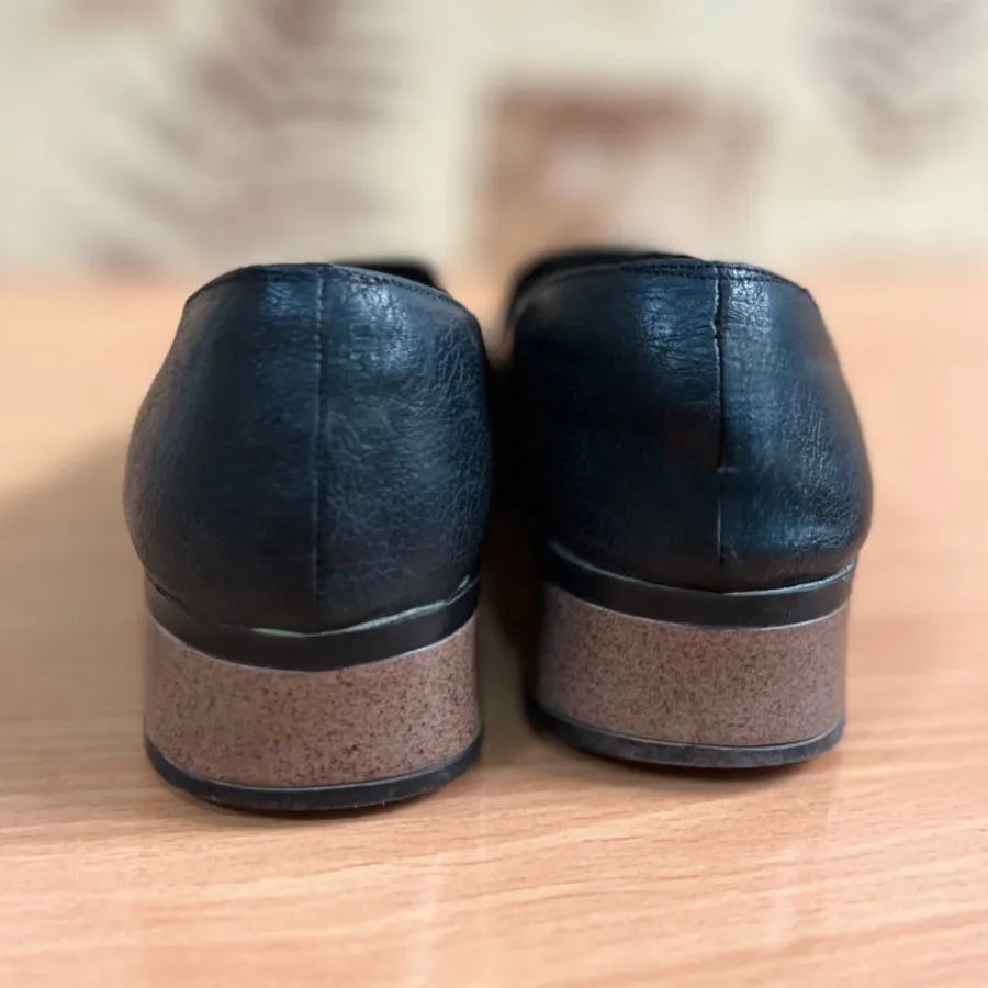 کفش کالج مشکی