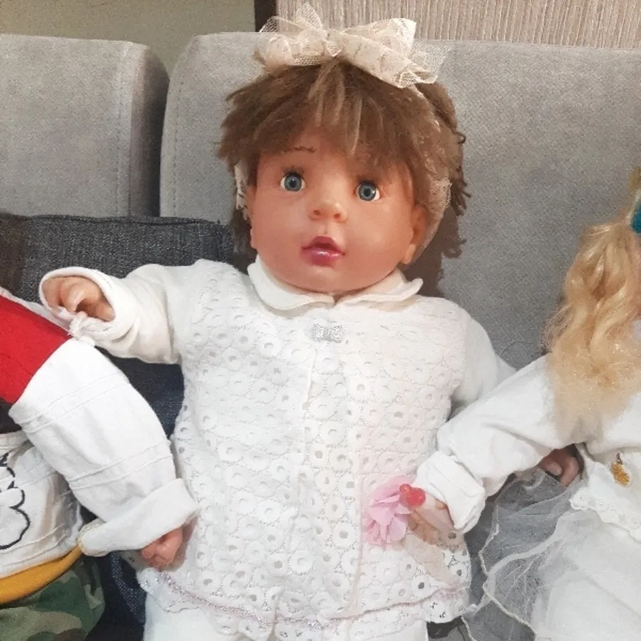 عروسک جذاب