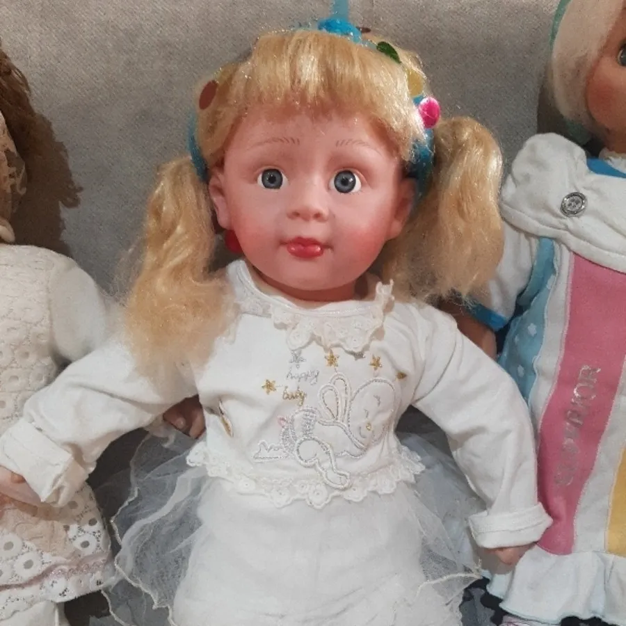 عروسک جذاب
