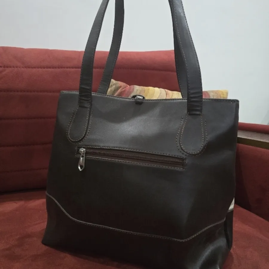 کیف  چرمی دوشی M.K