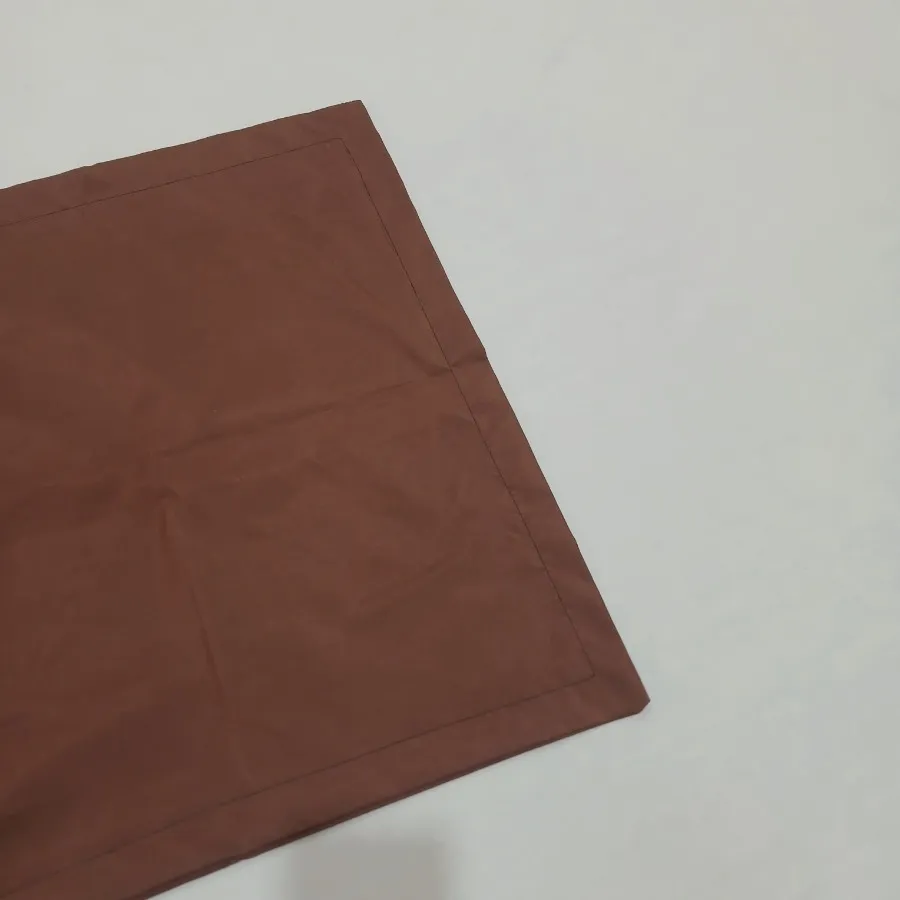 روبالشتی قهوه ای ساده
