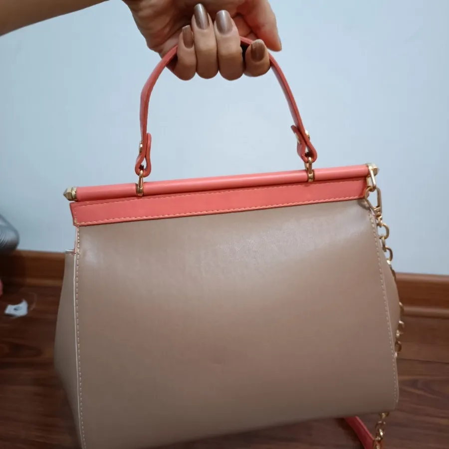 کیف چرم بوفالو سفید