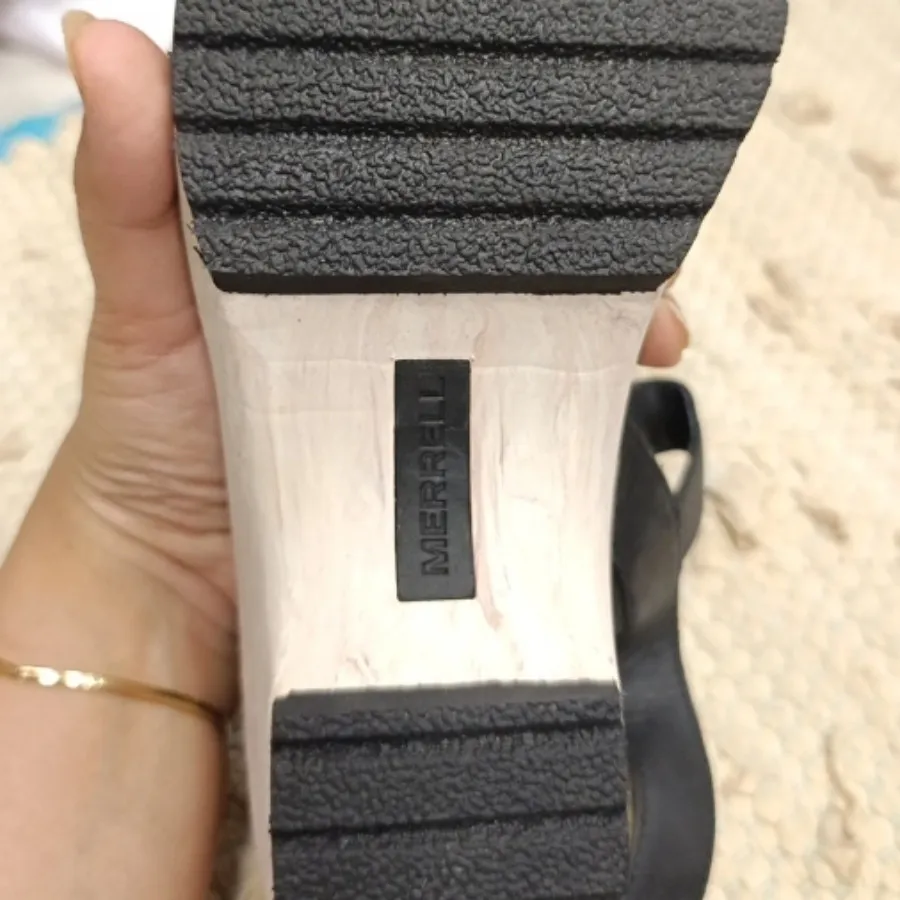 صندل  زنانه Merrell