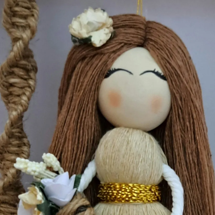 دیوارکوب عروسک مکرومه