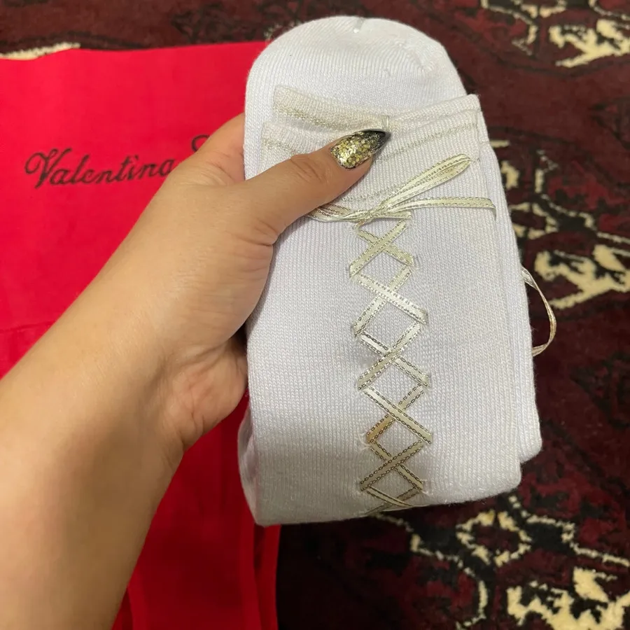 جوراب تو کرک و شورت گنی