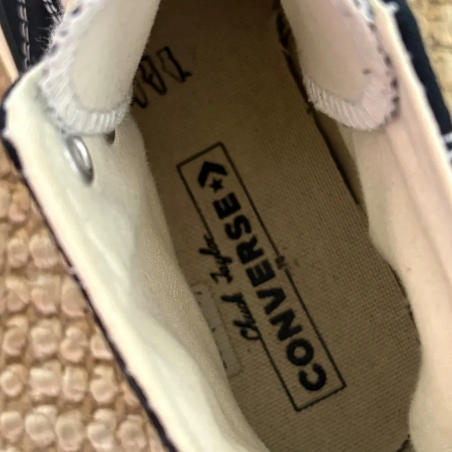 Converse