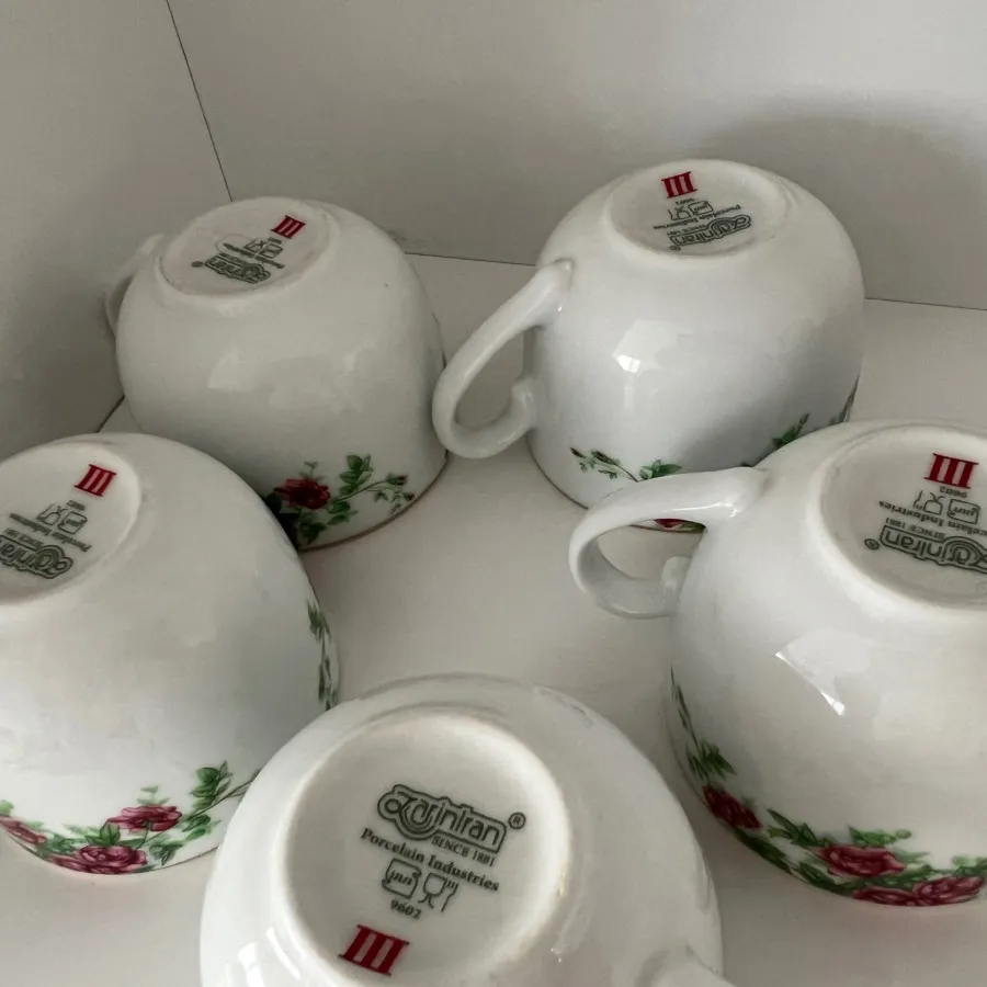 چای خوری گل سرخی
