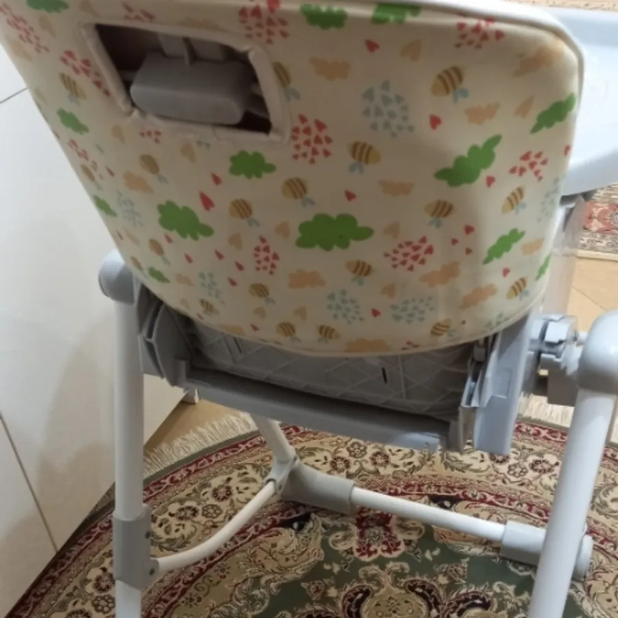 صندلی غذای بچه