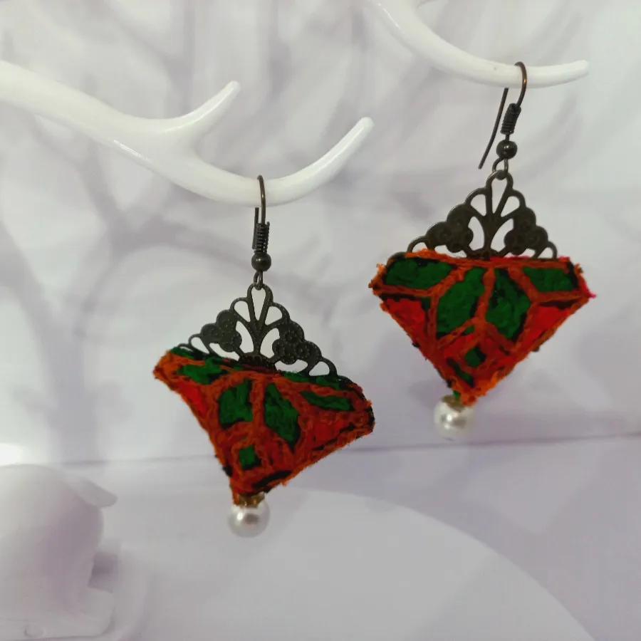 گوشواره صنایع دستی وسنتی