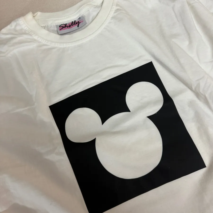 تیشرت سفید